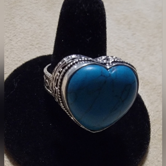 Handmade 925 Sterling Silver Heart Shape Turquoise Gemstone  Ring Size 10 - Picture 4 of 11